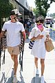 selma blair shopping with boyfriend ron carlson 05